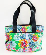 Load image into Gallery viewer, Wholesale BYM BAG - THE MAUI - IN HIBISCUS BOUQUET -