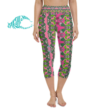 Load image into Gallery viewer, The Front Nine Capri Leggings